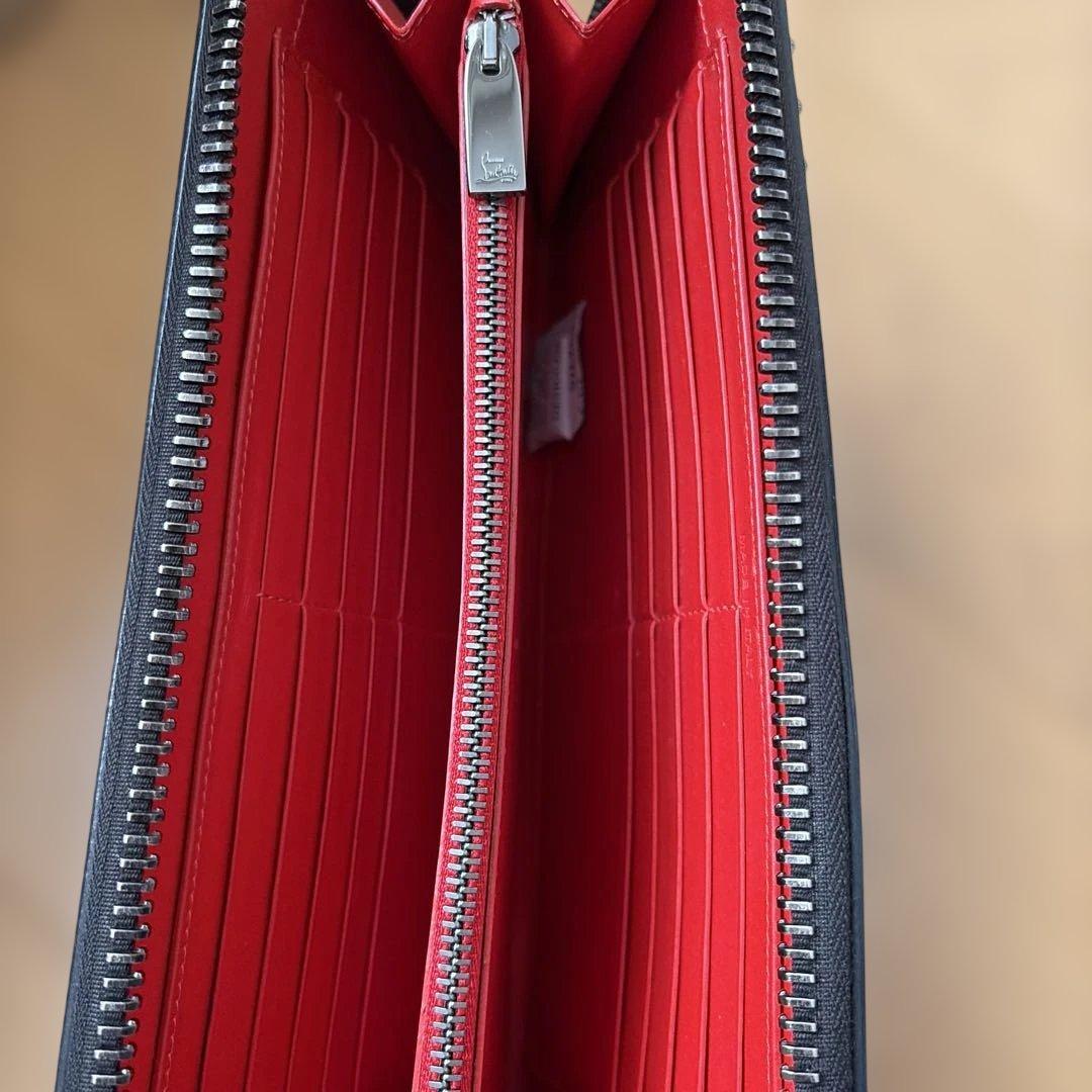 ルブタン クラッチバッグ オーガナイザー グラデーションスタッズ