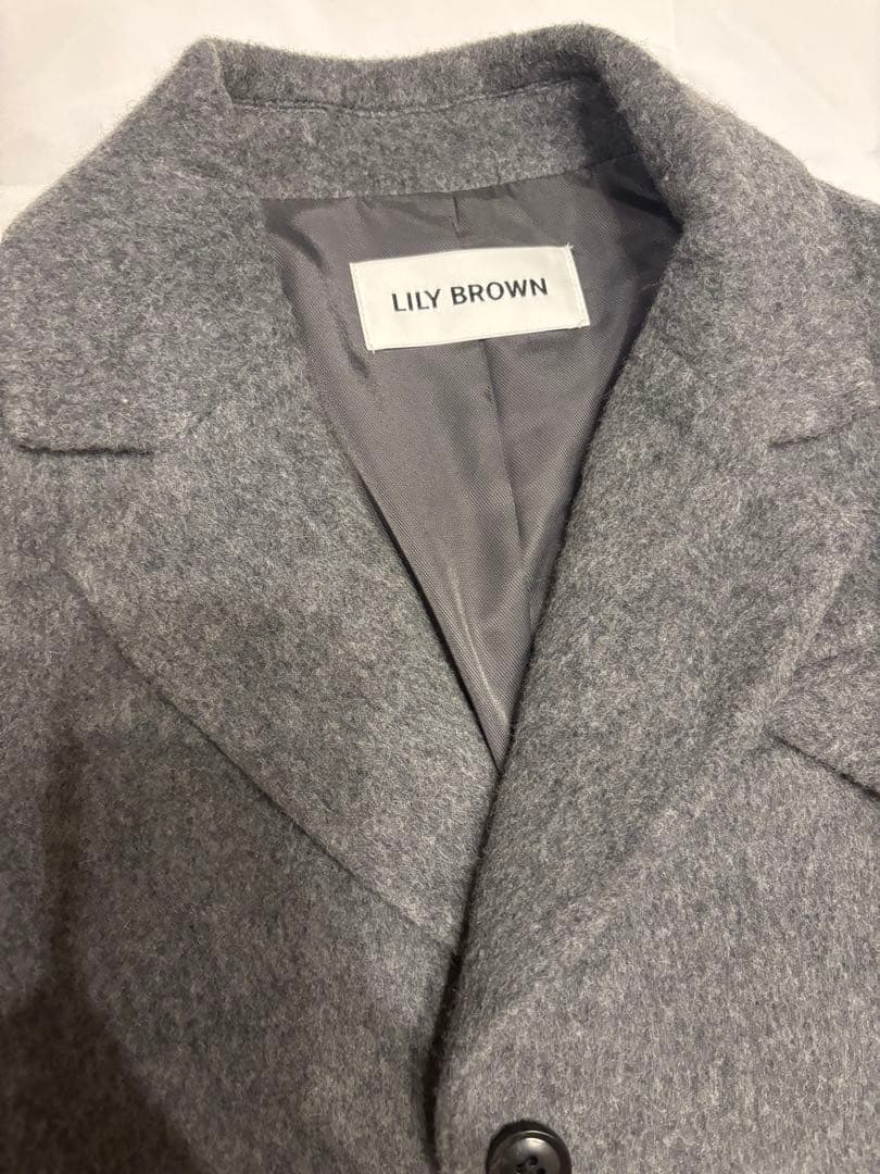 週末セール 超美品リリーブラウン グレージャケットとショートパンツ