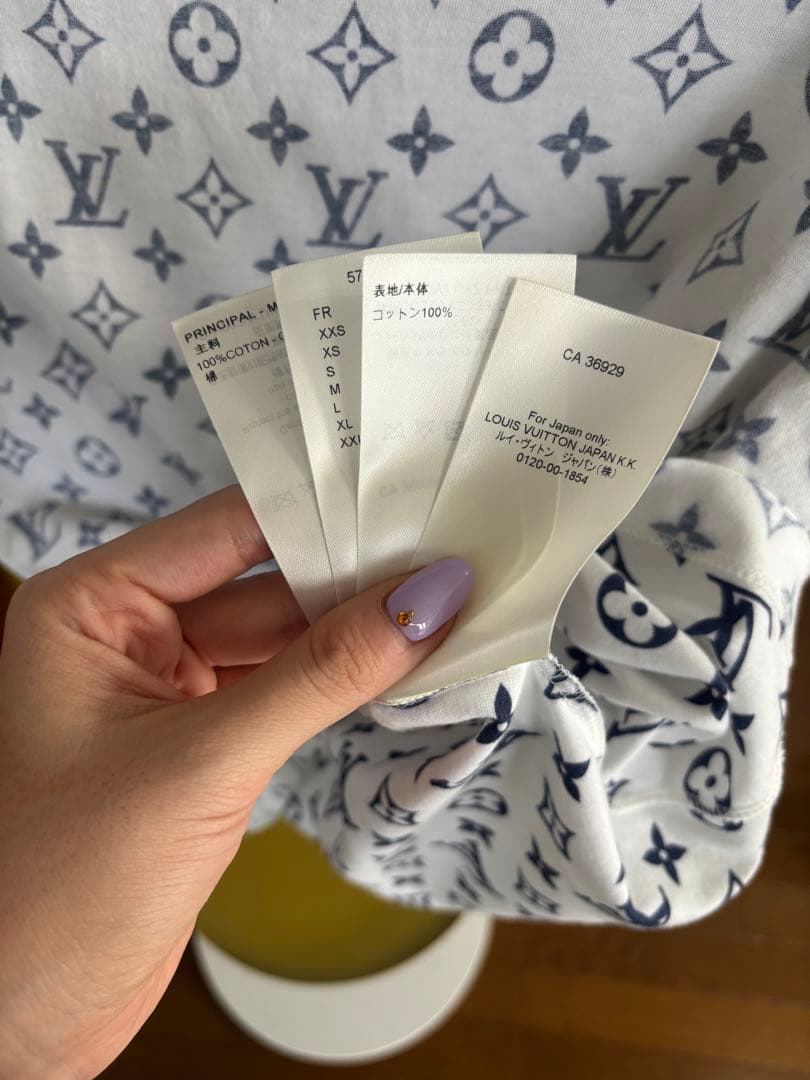 【ゆーせい】Louis Vuitton モノグラム Tシャツ