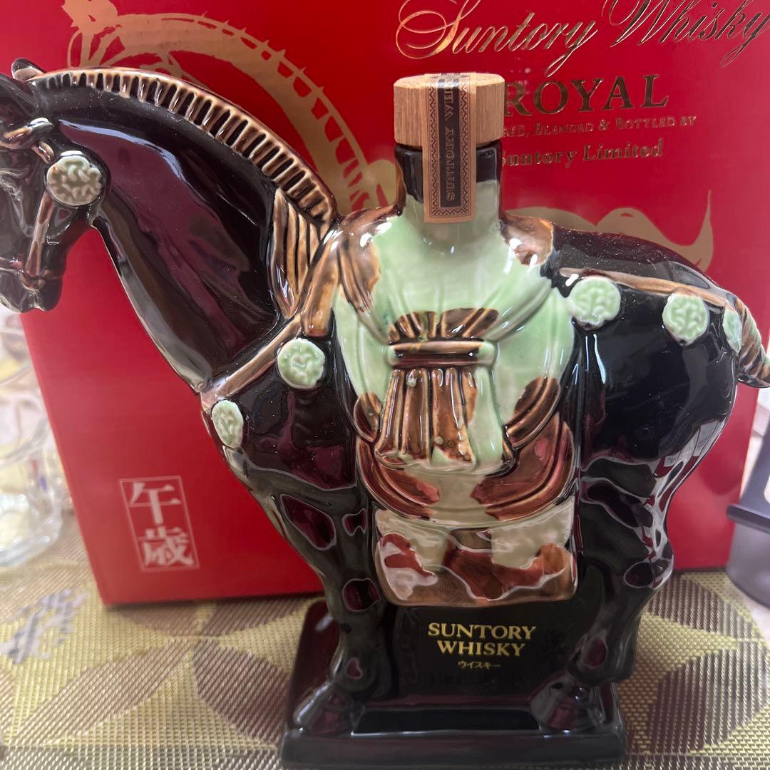 Suntory Whisky  馬型ボトル
