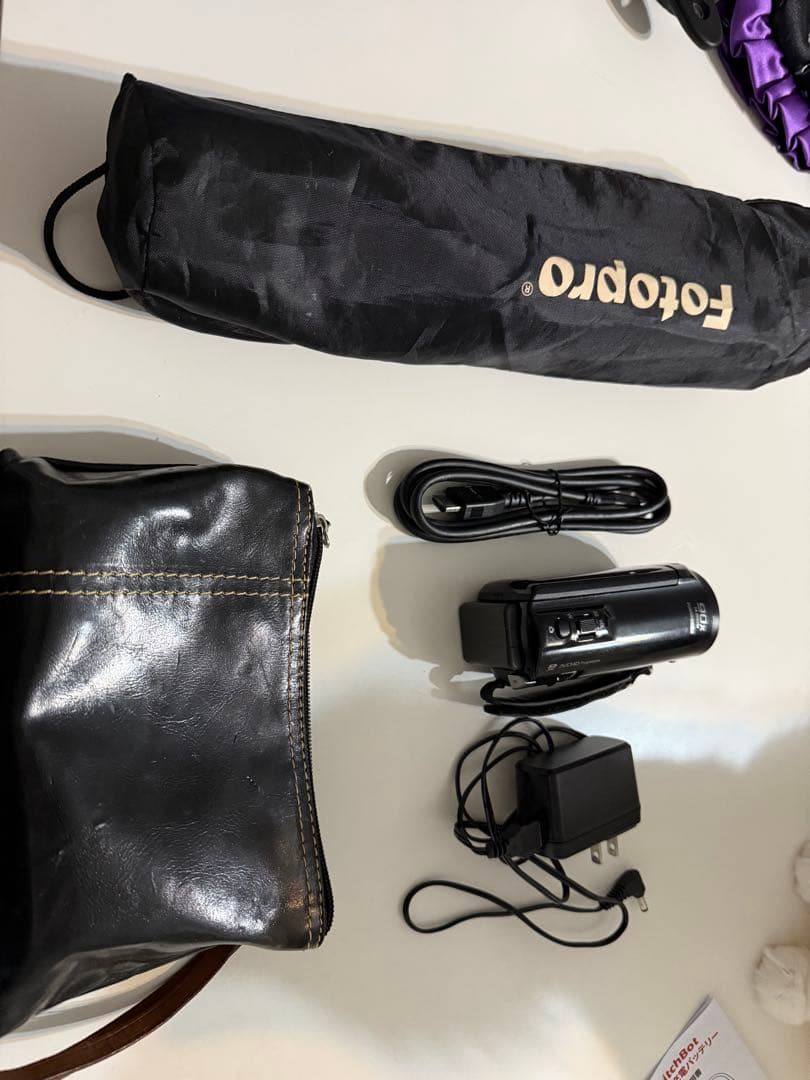 Panasonic フルHD ビデオカメラ 90Xズーム 本体