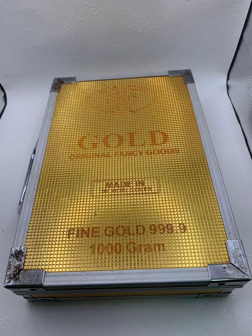 金色の麻雀牌セット 144枚