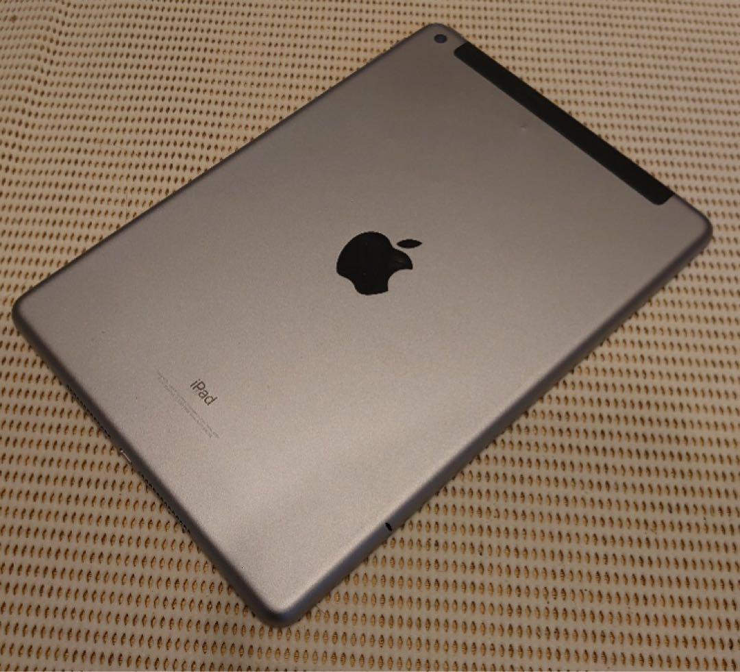 完動品SIMフリーiPad第6世代(A1954)本体32GB送料込XJF88