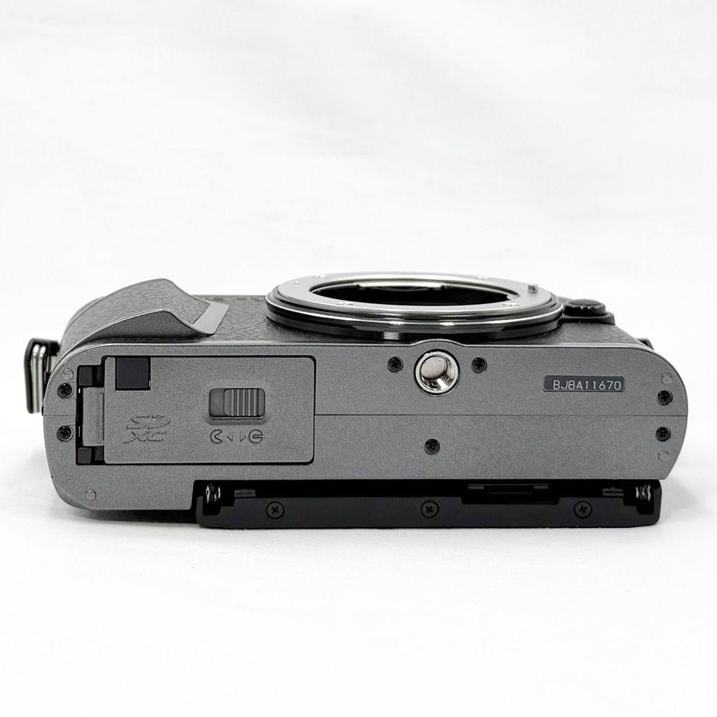 【美品】オリンパス PEN E-PL10 ダブルズームキット ミラーレス カメラ