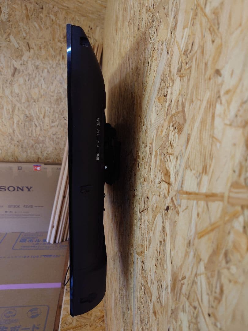 液晶テレビ 　パナソニック　43型　スタンドなし