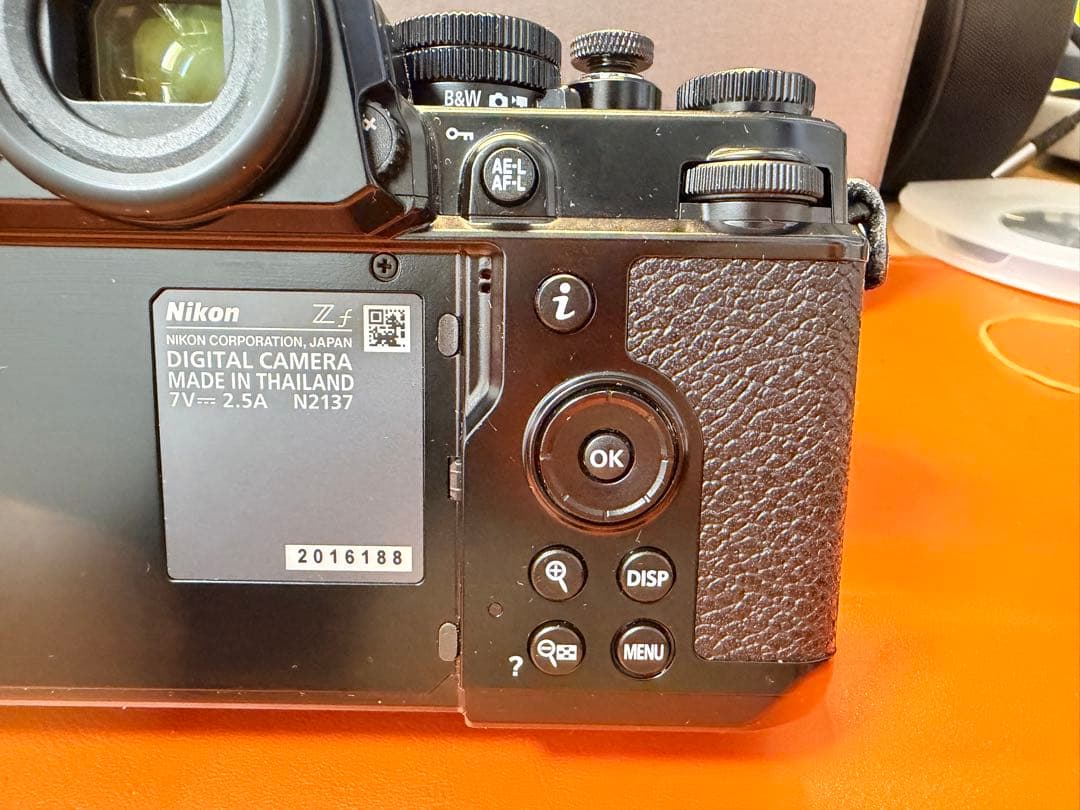 1/5までの限定価格　Nikon Zf ブラック　おまけ多数