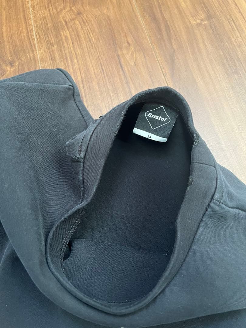 F.C.Real Bristol ブラック スウェット　トレーナー