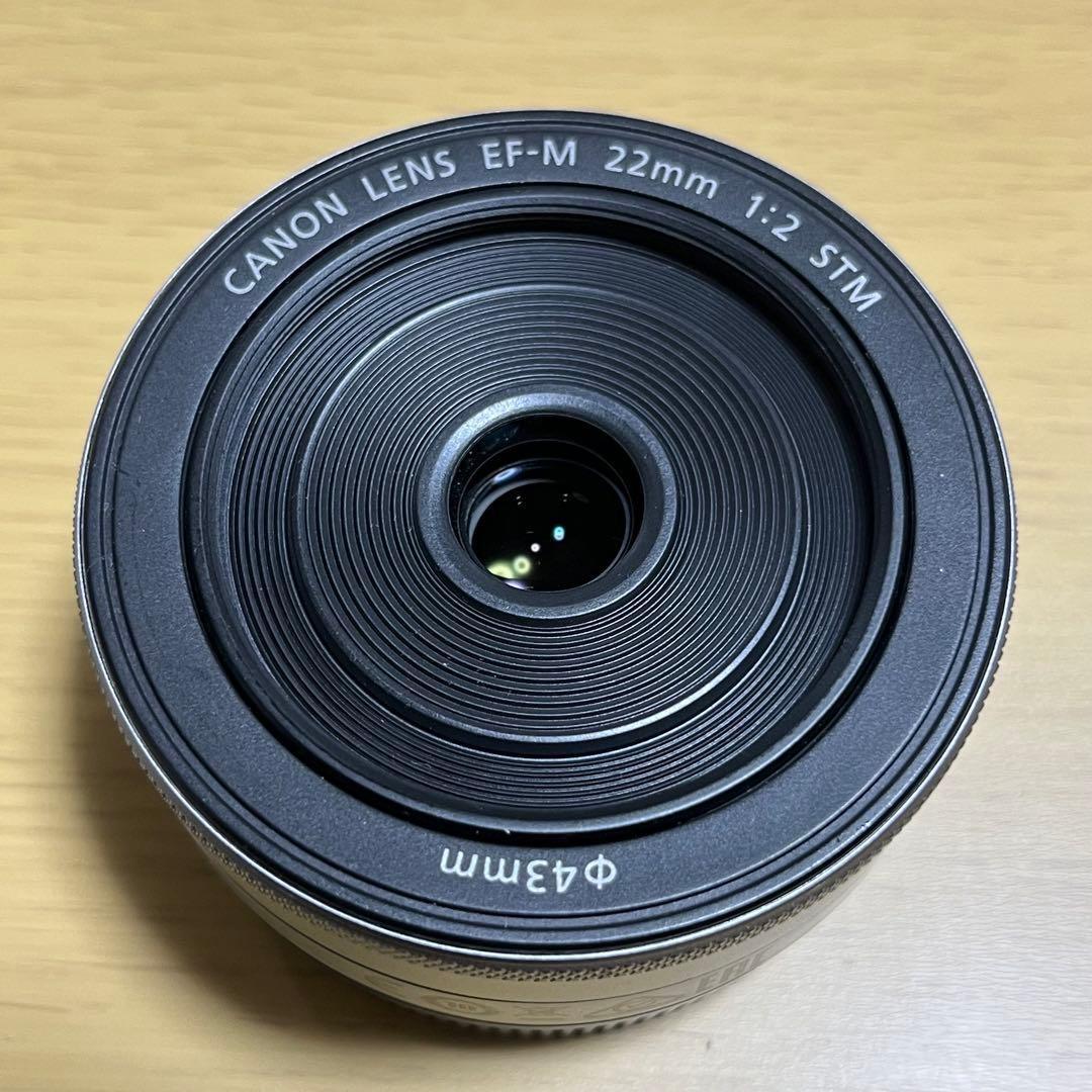 EOS M100 ダブルレンズキット ホワイト 付属品付き