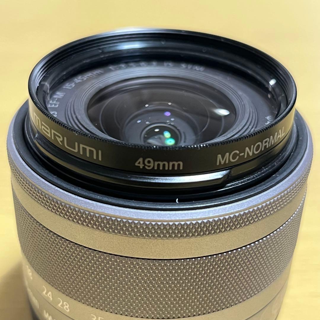 EOS M100 ダブルレンズキット ホワイト 付属品付き