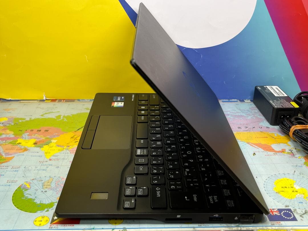 極美品 第12世代i7 U9312/K 16GB 新品1TB LTE ノートPC