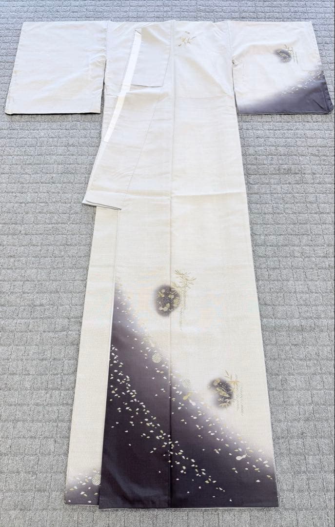 未使用 高級 訪問着 正絹 袷 白大島紬 刺繍 ホワイト 暈し染め パールトーン
