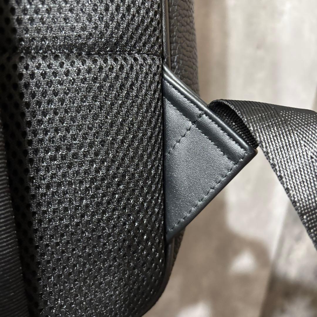 TAKEO KIKUCHI タケオキクチ　ブラック レザーバックパック