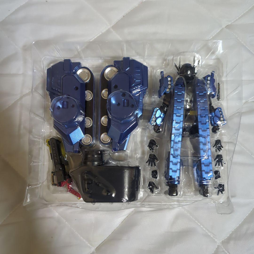 S.H.Figuarts 仮面ライダービルド タンクタンクフォーム