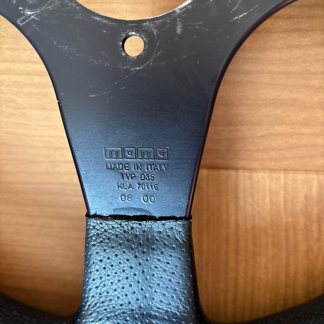 momo Competition D35 ステアリングホイール