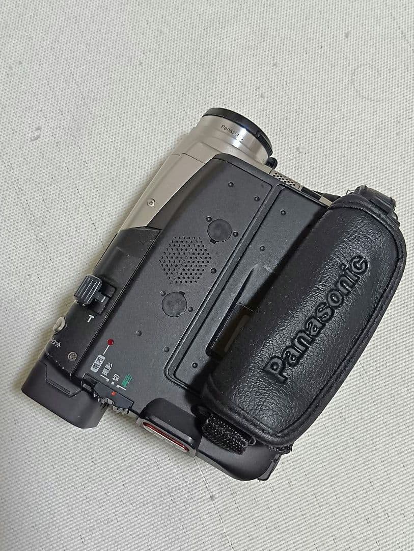 パナソニック　デジタルビデオカメラ　PANASONIC NV-C2