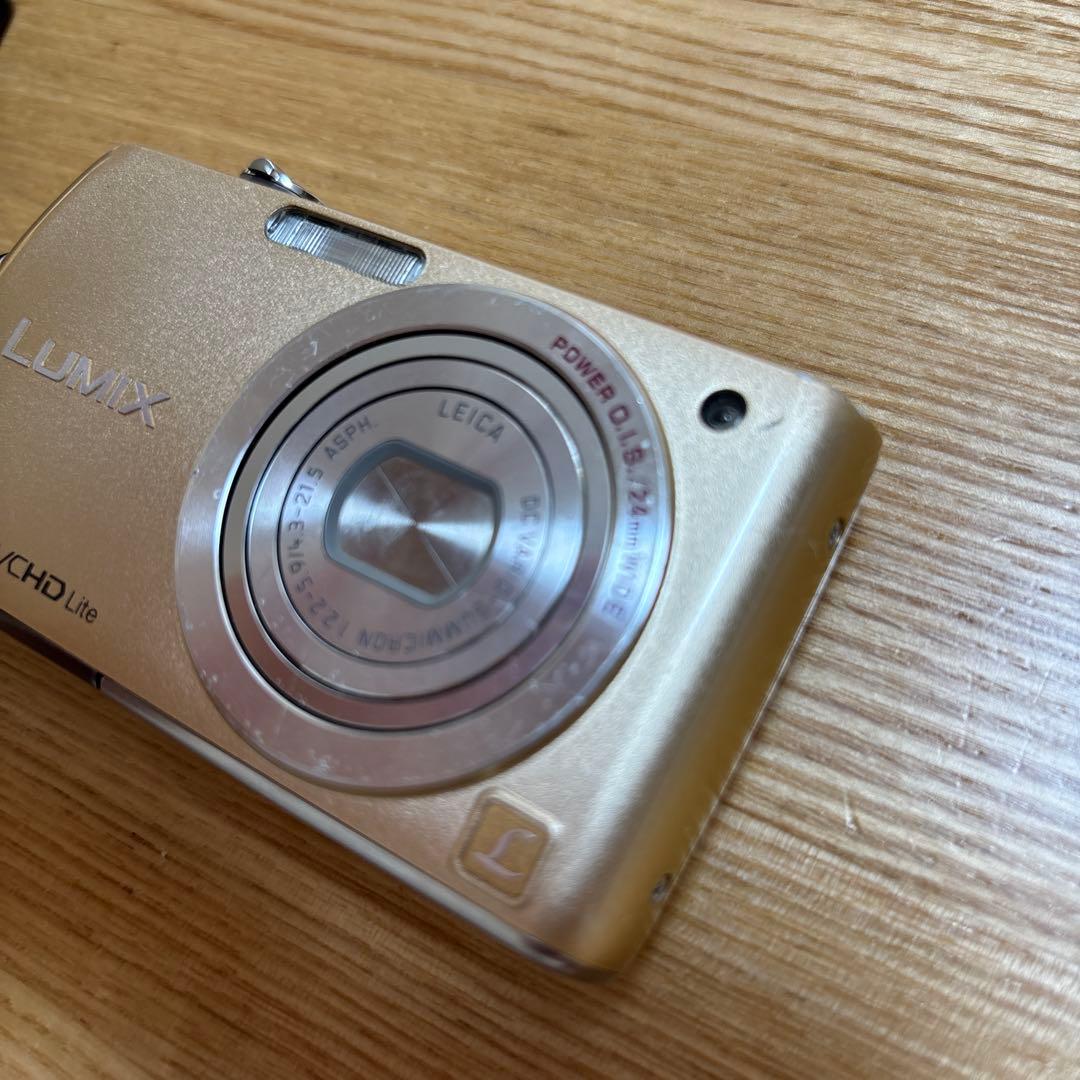 デジタルカメラ Panasonic DMC-FX70 LUMIX