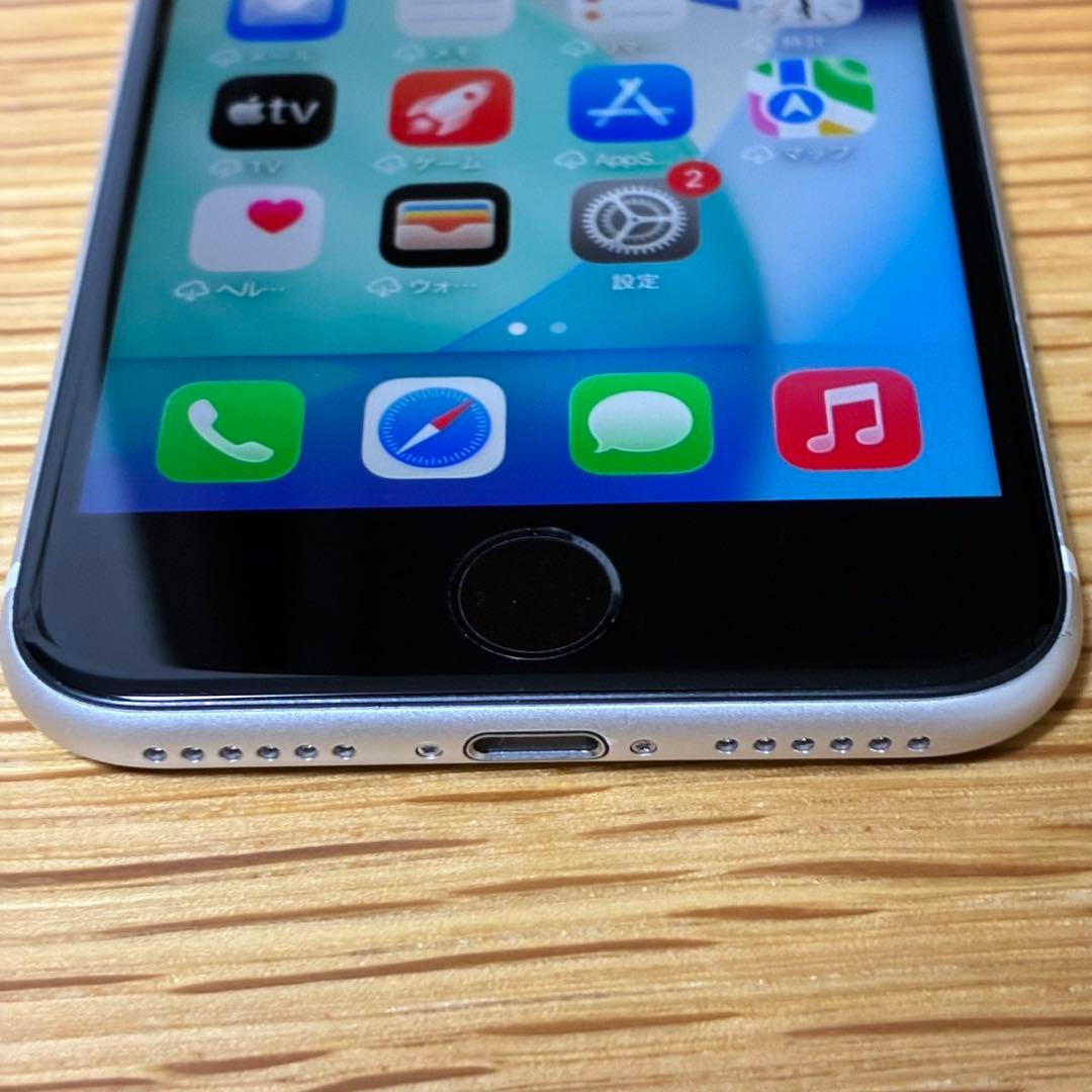 Ya17700 iPhone SE 第3世代　SIMフリー　美品