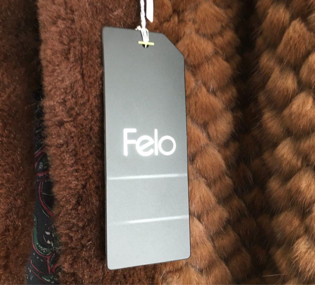 90万　極美品 SAGA MINK ミンク 　オポサム柔らか　 裏地柄　コート