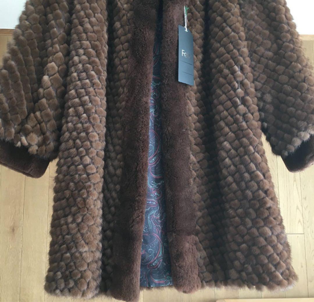 90万　極美品 SAGA MINK ミンク 　オポサム柔らか　 裏地柄　コート