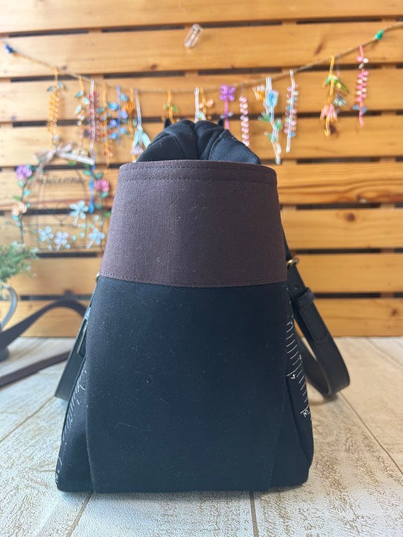 fucy♡ニューム口金バッグ★イケメンバッグ(* 'ᵕ' )☆