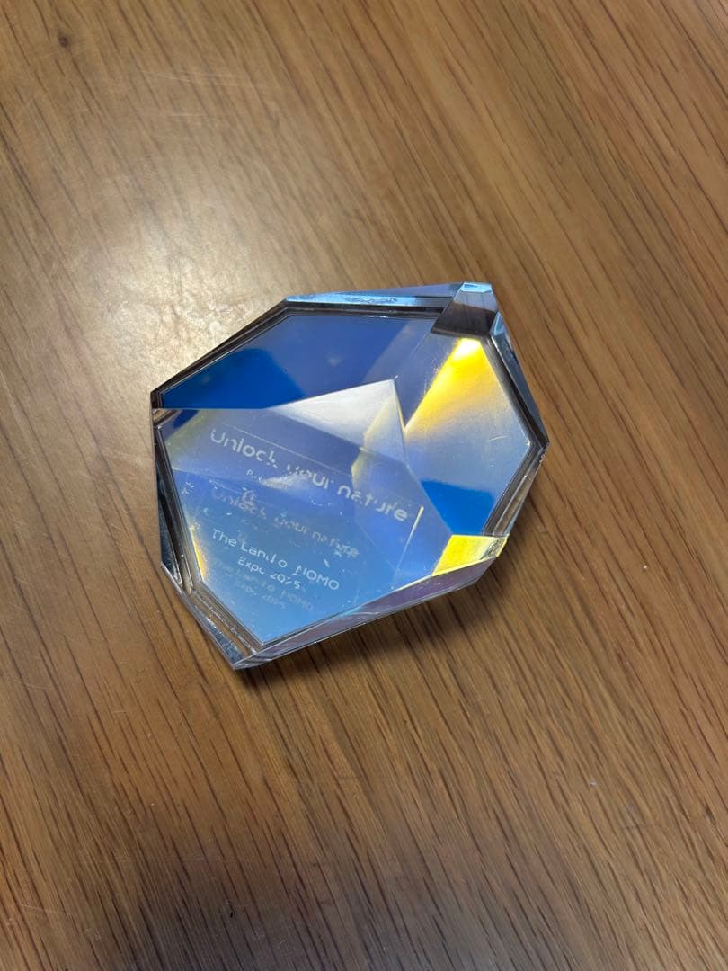 ノモの国　クリスタル　置物　万博