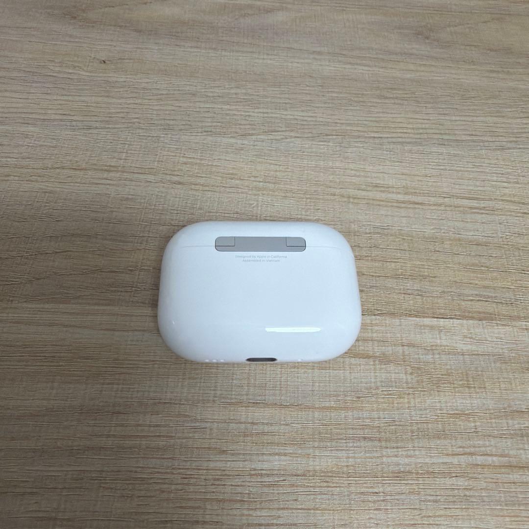 美品 AirPods Pro3 本体 ホワイト