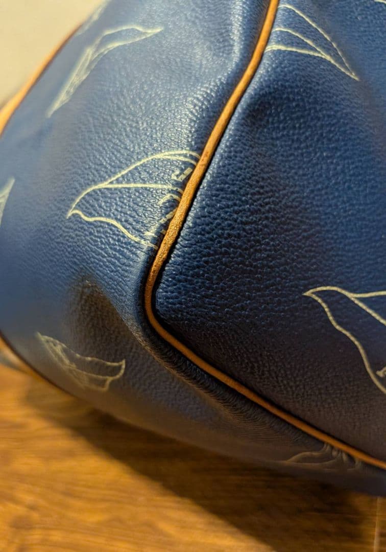 LOUIS VUITTON 　ルイヴィトンカップ LVカップ キーポル　バッグ