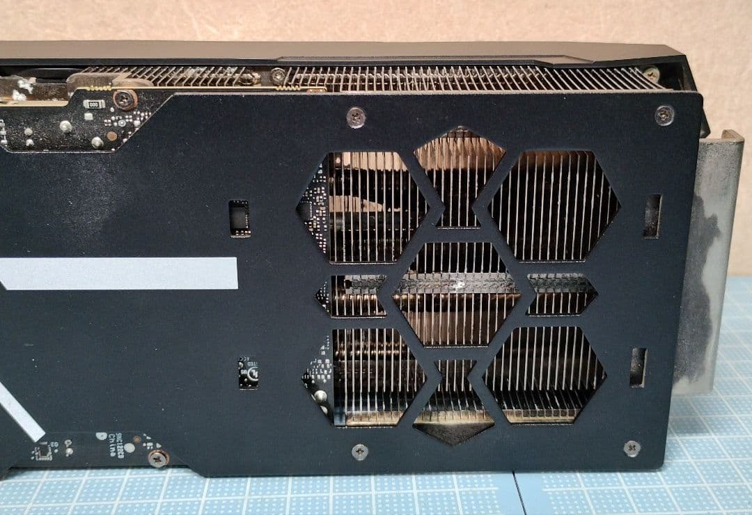 玄人志向 GALAKURO GeForce RTX 3080 10GB 本体