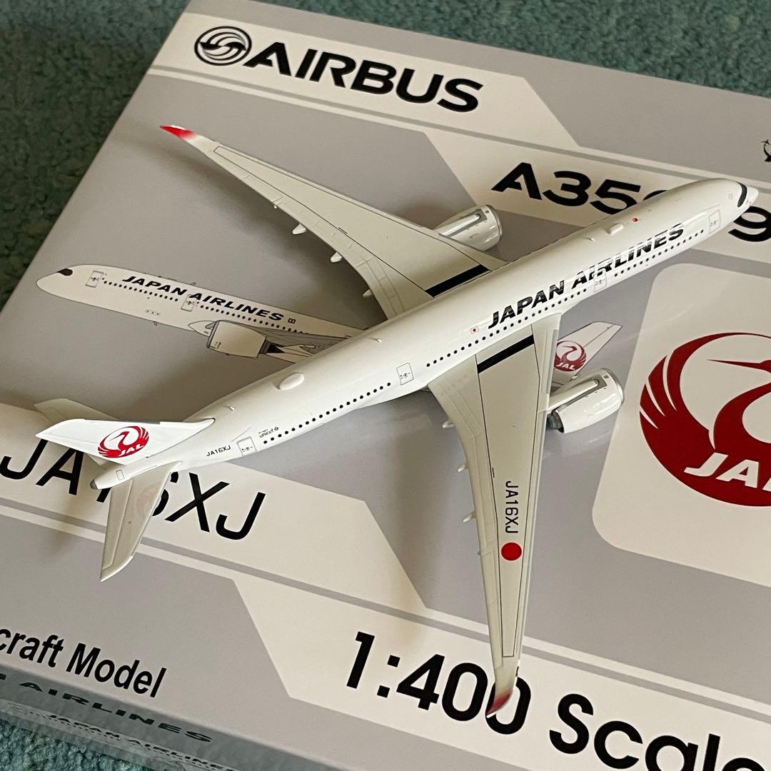 JAL 日本航空 A350-900 JA16XJ av 1:400 スタンド付き