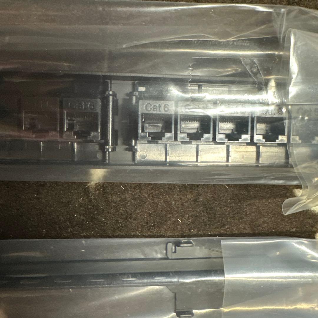 日本製線　パッチパネルキット　24ポートJJアダプタ付き　LANケーブルCAT6