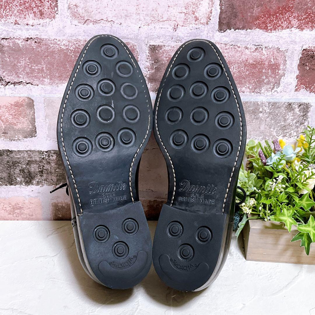 【ジャランスリウァヤ】ドレスシューズ 革靴 黒 内羽根 フォーマル メダリオン