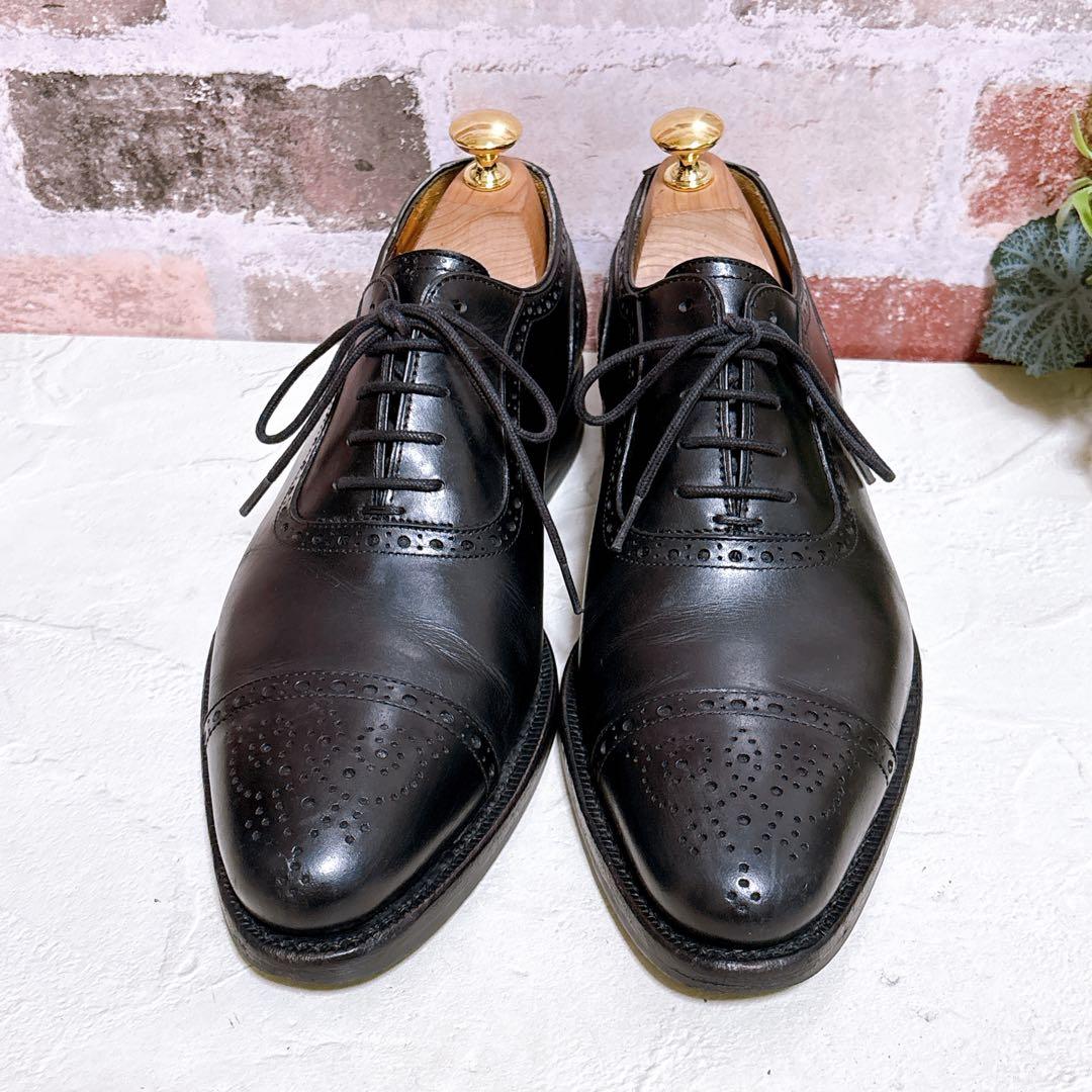 【ジャランスリウァヤ】ドレスシューズ 革靴 黒 内羽根 フォーマル メダリオン