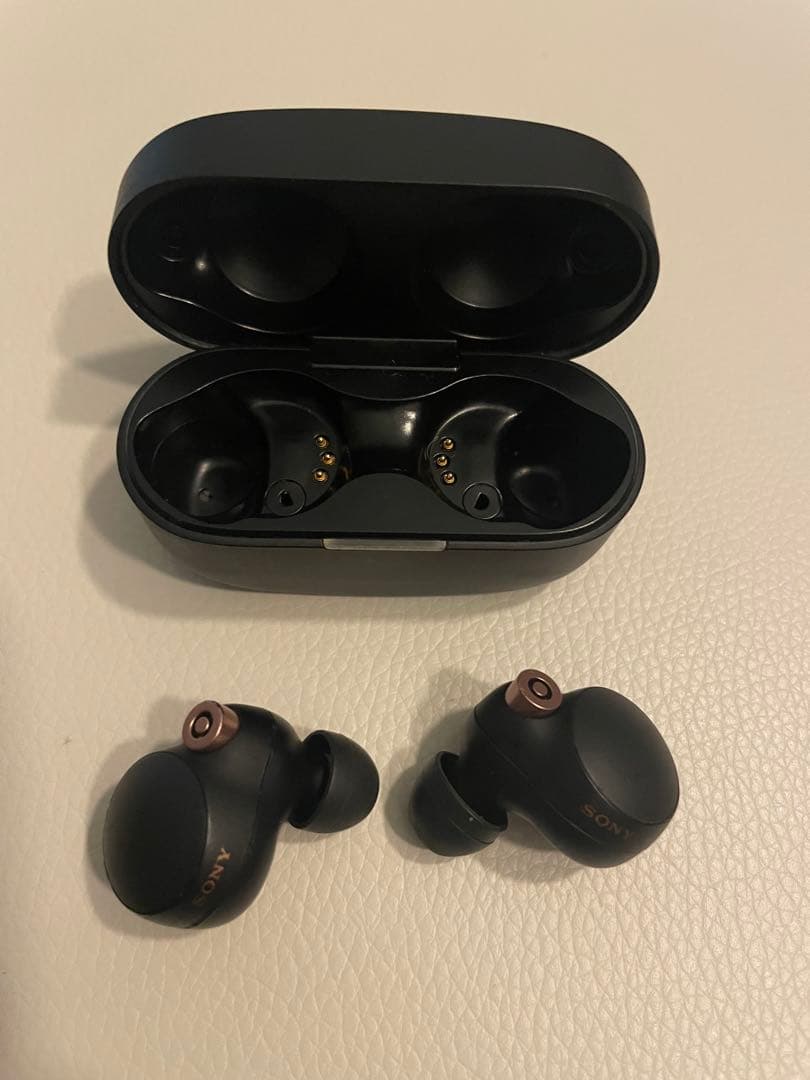 SONY　WF-1000XM4　ワイヤレス　ブラック バッテリー新品