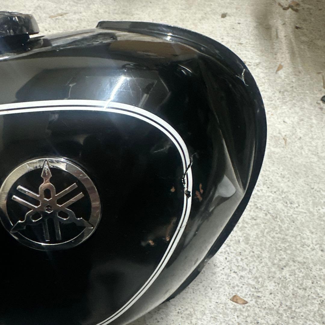 YAMAHA SR400 キャブ車 純正タンク 鍵・キャップ・燃料コック付き