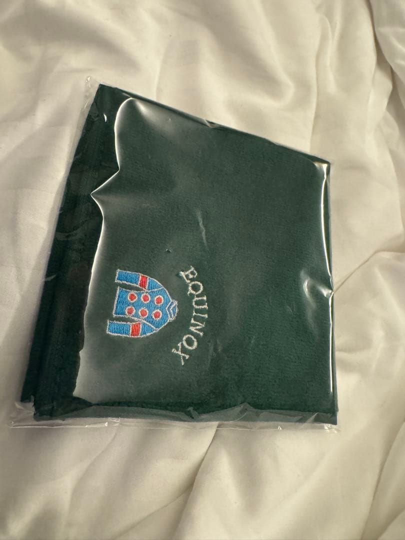 EQUNINOX ダークグリーン ハンカチ