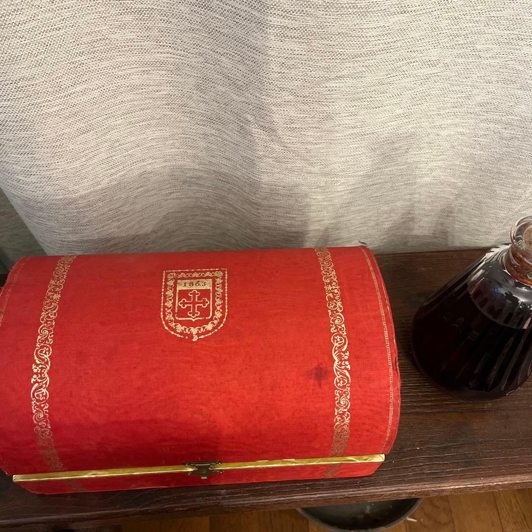 CAMUS バカラ　　ブランデー 箱付　古酒