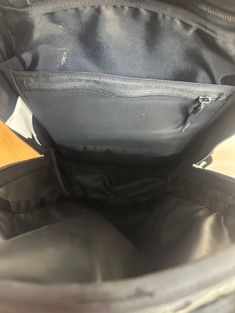 三角定規先輩様 Arc'teryx arro16 ブラックバックパック