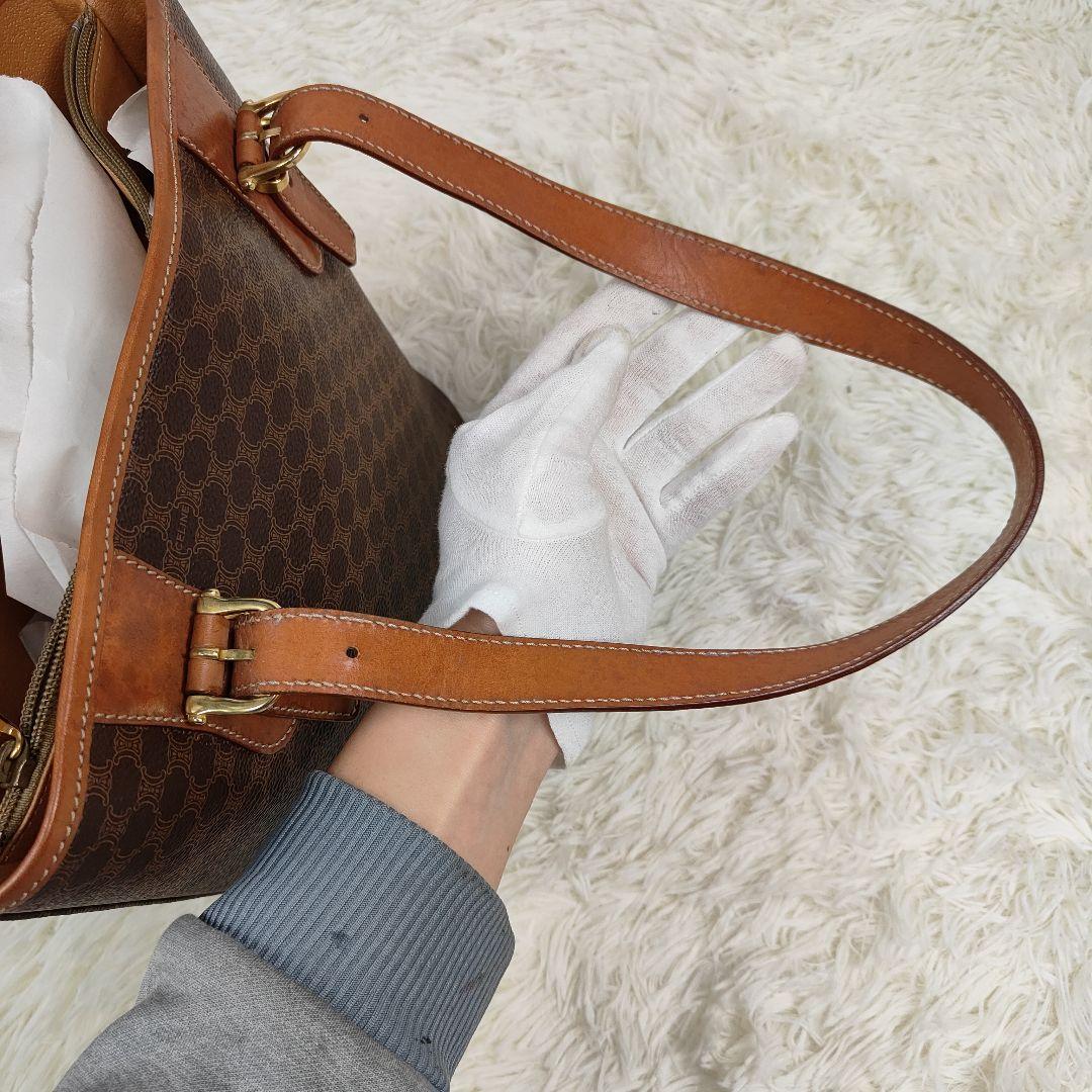 本日限定価格　セリーヌ　トートバッグ　マカダム　トリオンフ　型押し　バケツ型