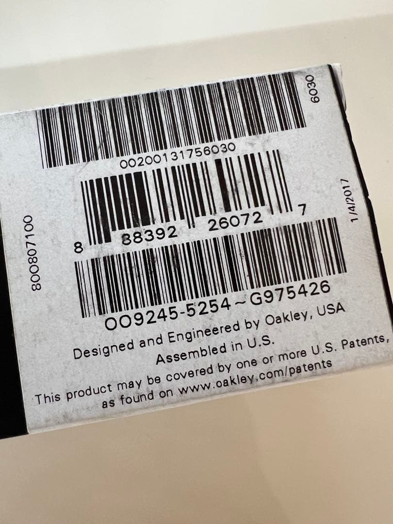 OAKLEY アビエーター風サングラス クリア/レッド