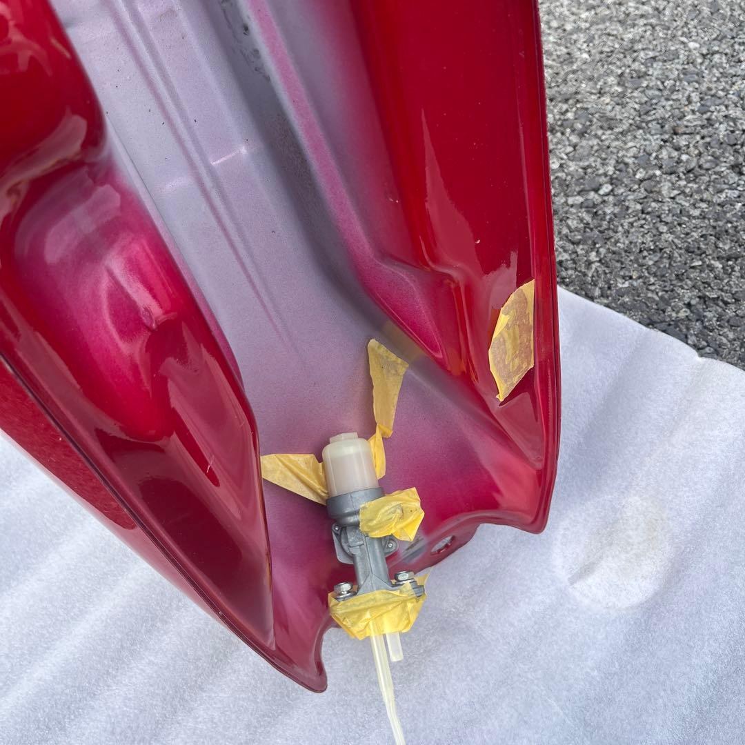 スズキ　GN125 ガソリンタンク