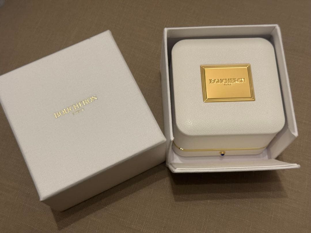 ジャックドゥブシュロン K18YG ピアス 片耳 美品正規品ギャラ付