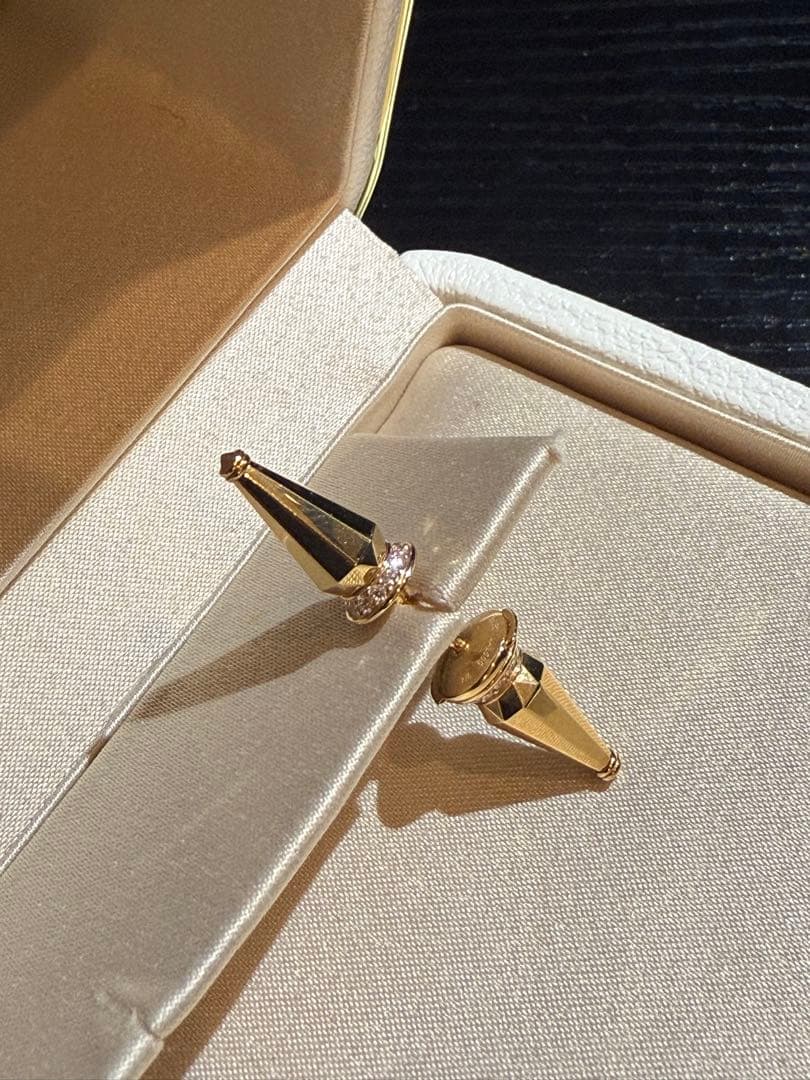 ジャックドゥブシュロン K18YG ピアス 片耳 美品正規品ギャラ付