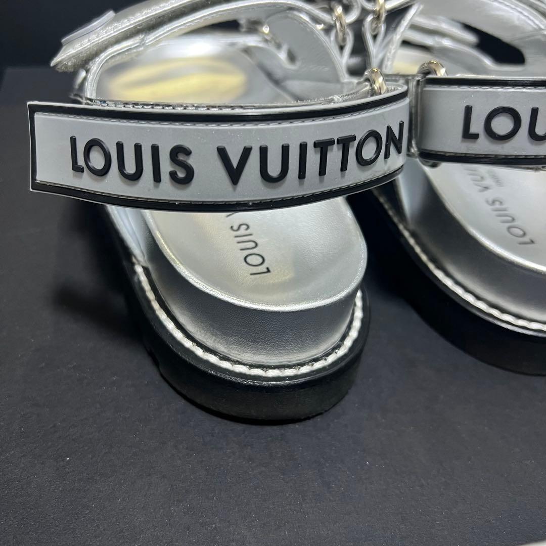 LOUIS VUITTON シルバー ストラップサンダル 36