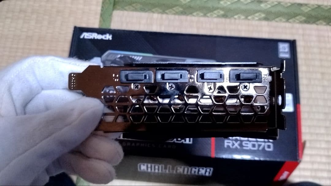 グラフィックボード・グラボ・ビデオカード Gigabyte GV-N207SGAMING OC-8GD GeForce