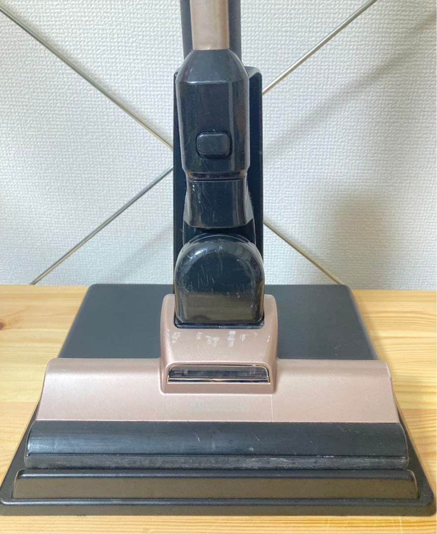 ☆良品！！ HITACHI 充電式掃除機 PV-BL20G コードレスクリーナー