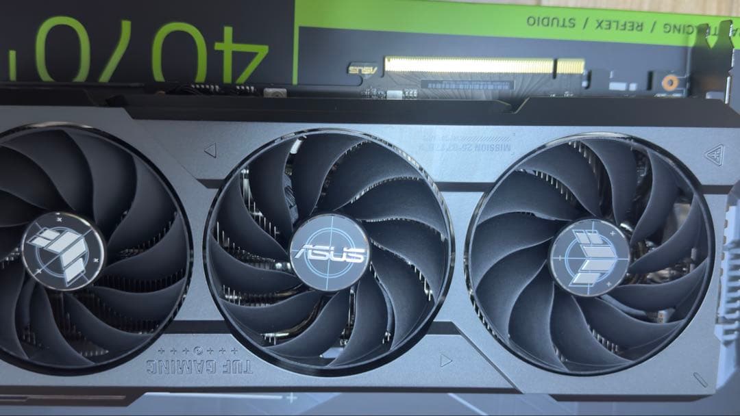 RTX 4070 Ti + RM850e＋ddr5 16gb＋ddr4 16gb