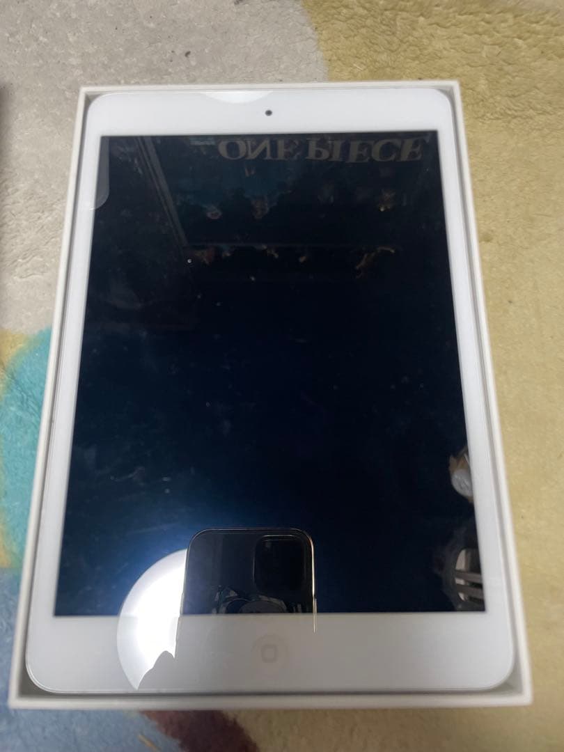 セール中Apple iPad mini 本体 シルバー