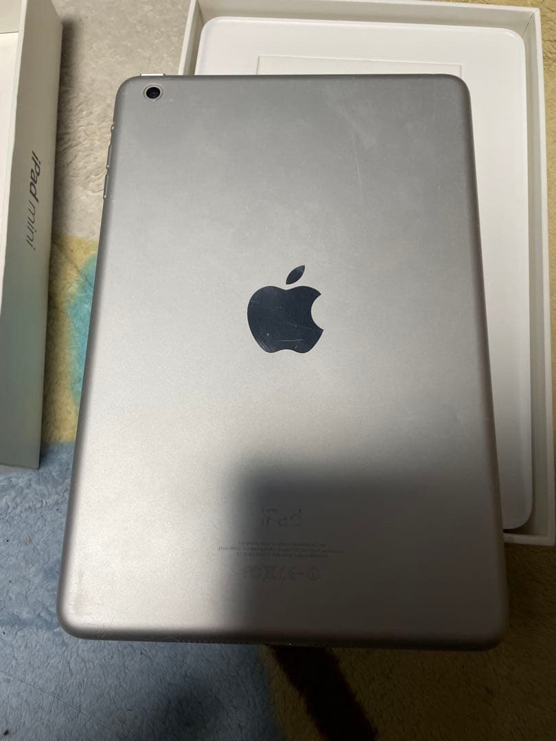 セール中Apple iPad mini 本体 シルバー
