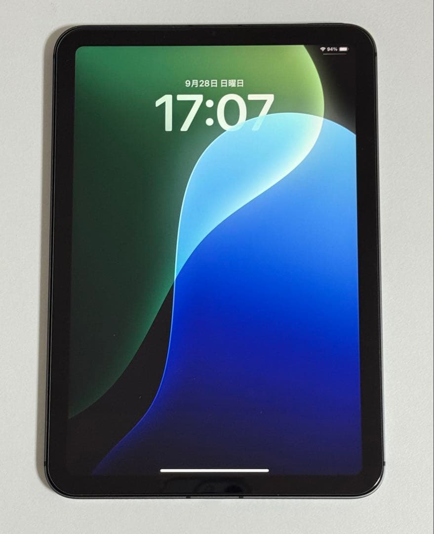 iPad mini 6 セルラー64GB Smart folio