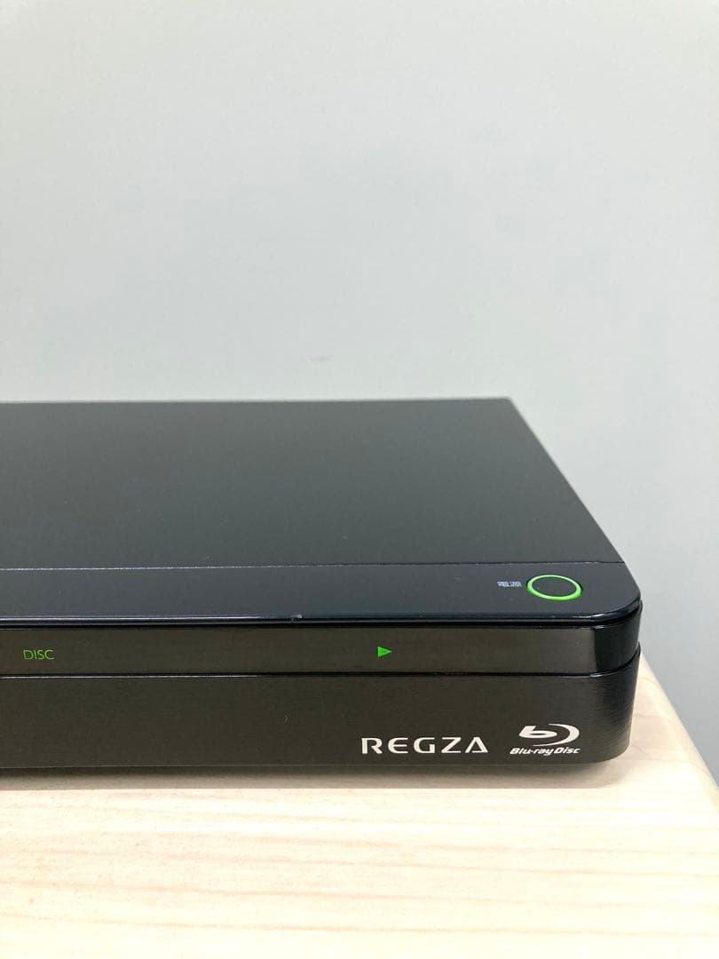 めっちゃ綺麗　リモコン新品　TOSHIBA REGZA DBR-W507